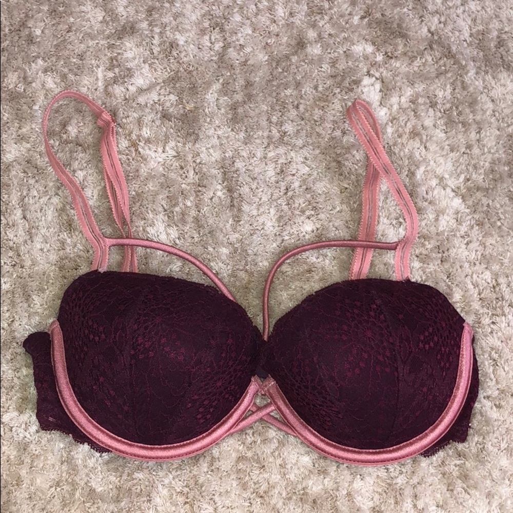 PINK date push up bra NWOT